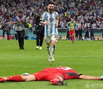 乐鱼-巴伦西亚门将表现出色,帮助球队守住胜利场