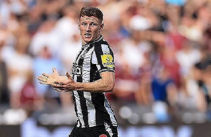 乐鱼体育平台入口-曼城中场阵容